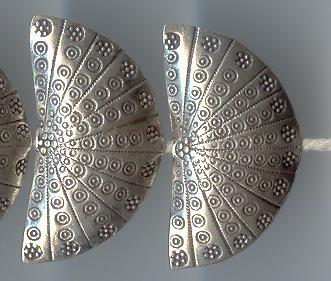 Thai Karen Hill Tribe Silver Beads Fan With Dot Printed Beads BL211 (2 Beads)
