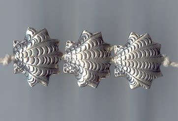 Thai Karen Hill Tribe Silver Beads Sea Shell Beads BL557 (3 Beads)