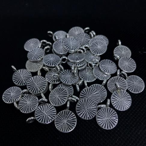 Thai Karen Hill Tribe Silver Pendants 20PD198 (10 Beads)