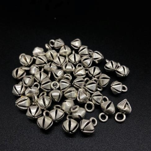 Thai Karen Hill Tribe Silver Pendants 20PD357 (10 Beads)