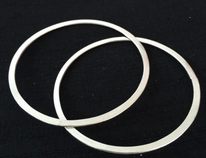 THAI KAREN HILL TRIBE SILVER BANGLE BG158