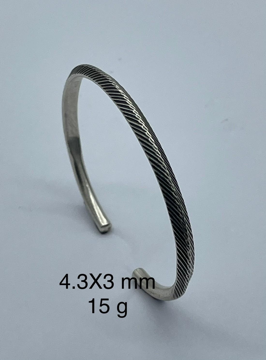 Thai Karen Hill Tribe Silver Bangle BG211TKSH14