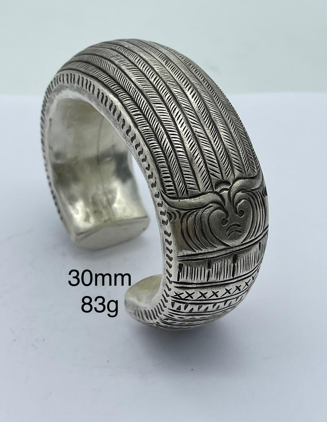 Thai Karen Hill Tribe Silver Bangle BG211TKSH145