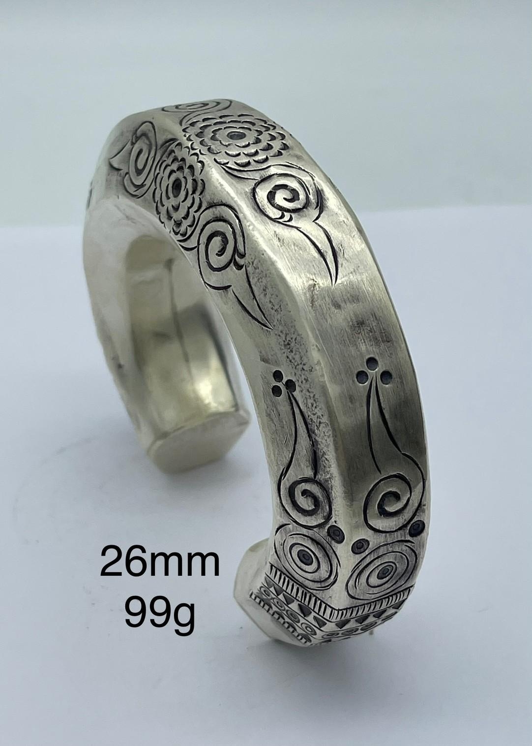 Thai Karen Hill Tribe Silver Bangle BG211TKSH152