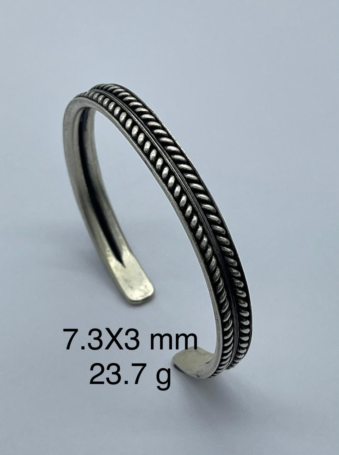 Thai Karen Hill Tribe Silver Bangle BG211TKSH28