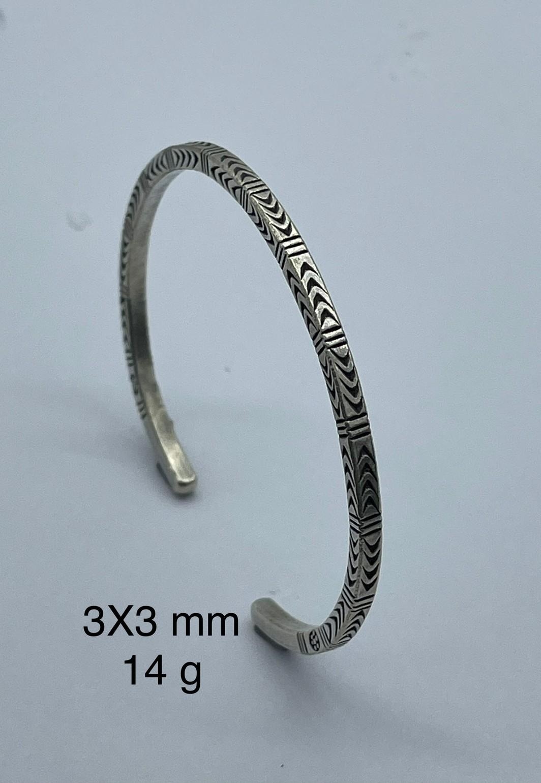 Thai Karen Hill Tribe Silver Bangle BG211TKSH38