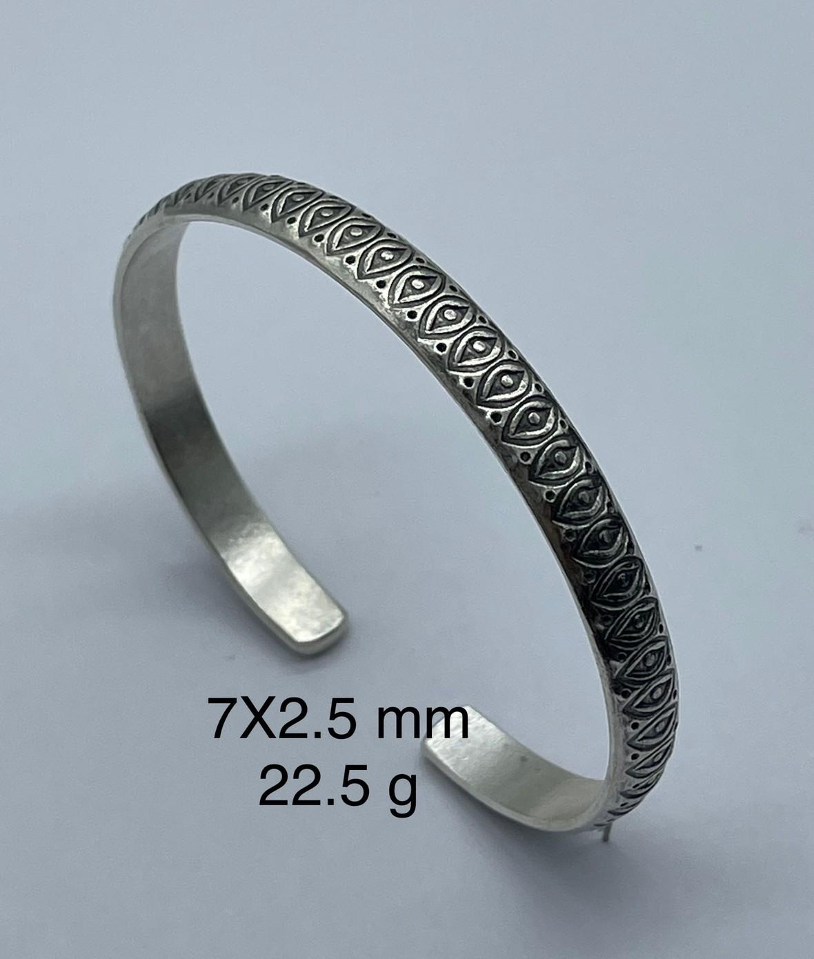 Thai Karen Hill Tribe Silver Bangle BG211TKSH61