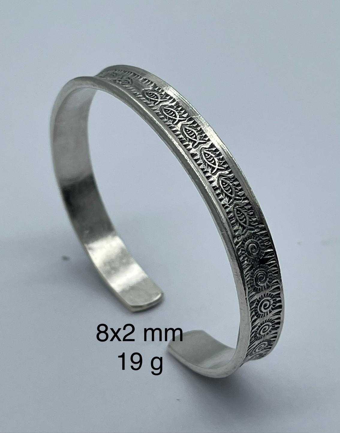 Thai Karen Hill Tribe Silver Bangle BG211TKSH66