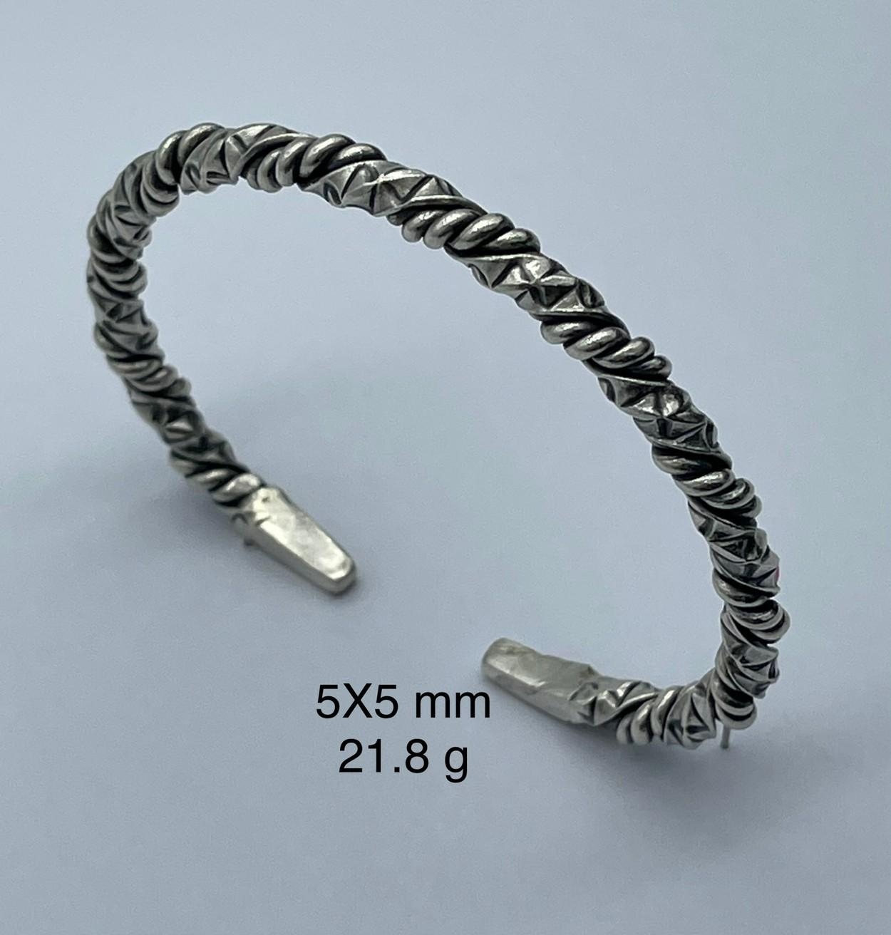 Thai Karen Hill Tribe Silver Bangle BG211TKSH89