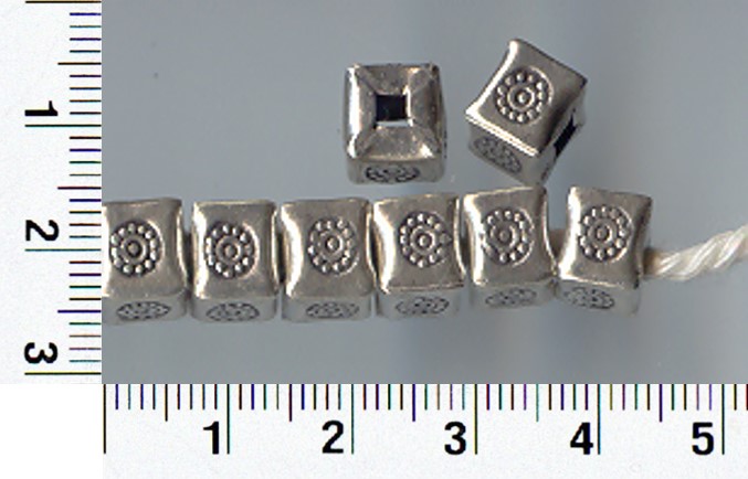 Thai Karen Hill Tribe Silver Beads Dot Flower Printed Cube Beads BL033 (10 Beads)