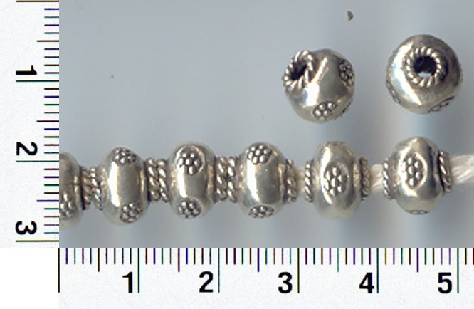 THAI KAREN HILL TRIBE SILVER BEADS DAISY PRINTED ROUND BEAD BL045 (10 BEADS)
