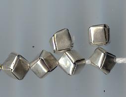 Thai Karen Hill Tribe Silver Beads Origami Box Beads BL391 (5 Beads)