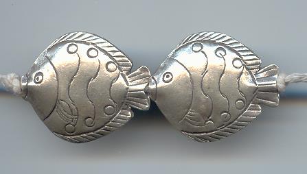 Thai Karen Hill Tribe Silver Beads Sea Shell Beads BL543 (2 Beads)
