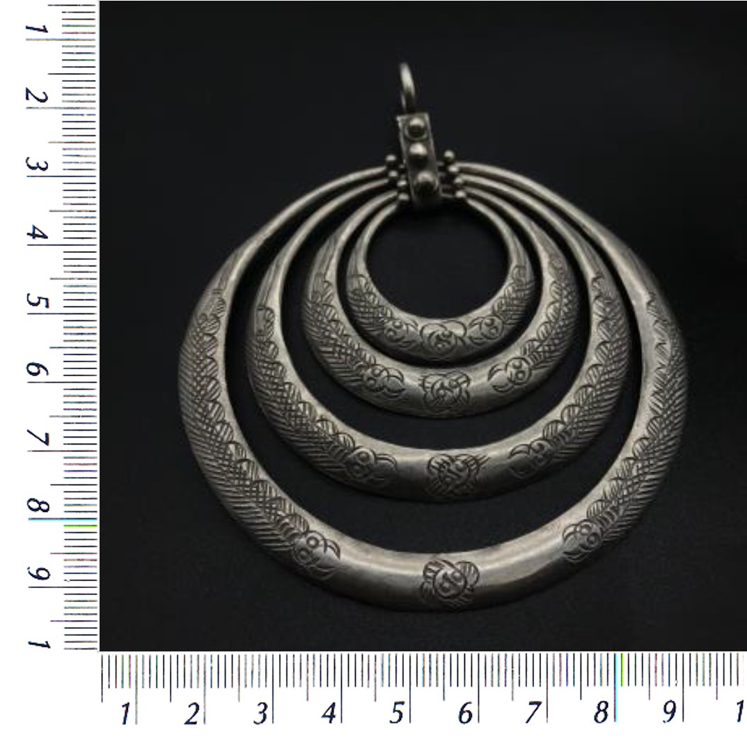 Thai Karen Hill Tribe Silver Pendants 20PD087