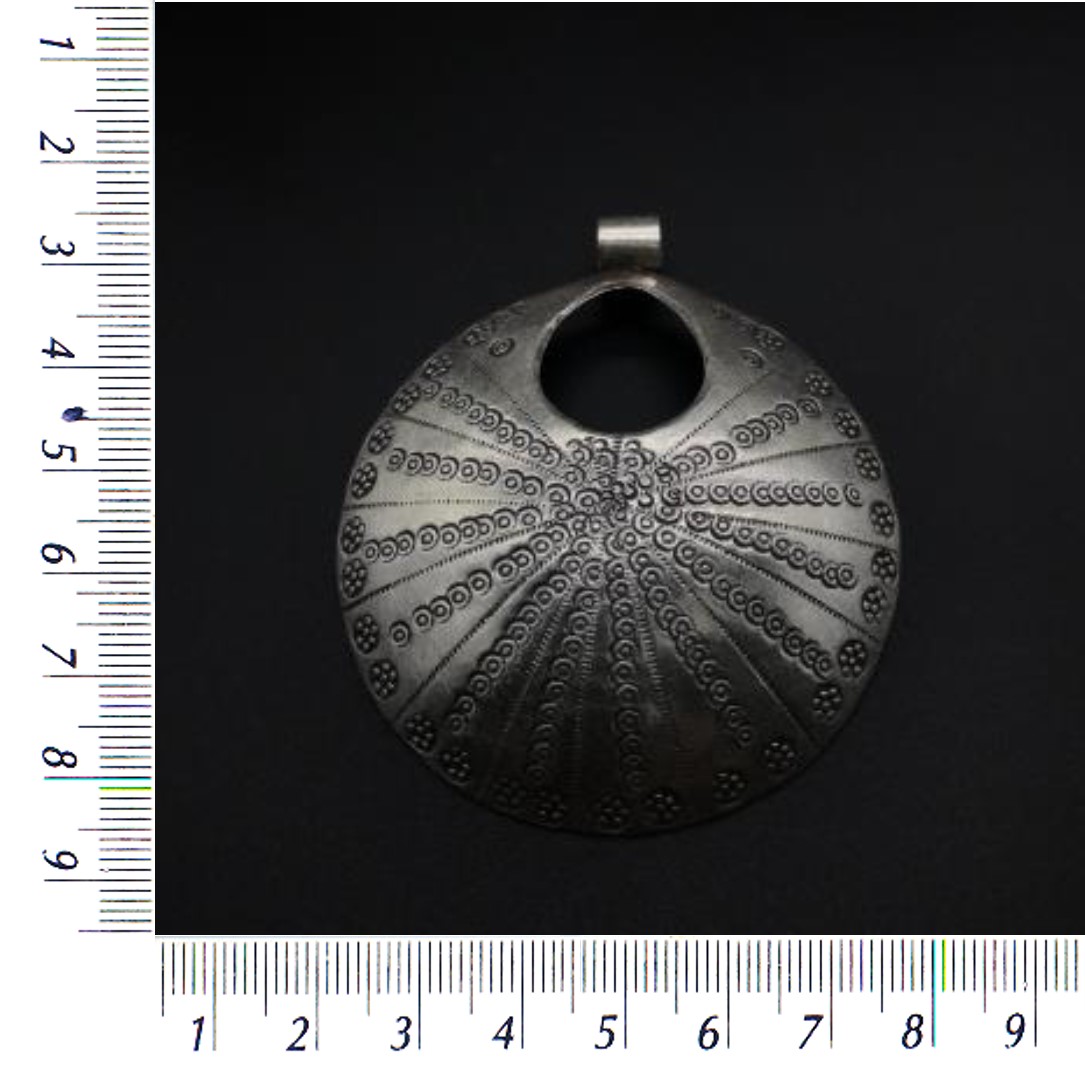Thai Karen Hill Tribe Silver Pendants 20PD105