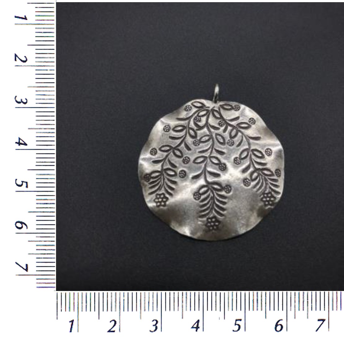 Thai Karen Hill Tribe Silver Pendants 20PD112